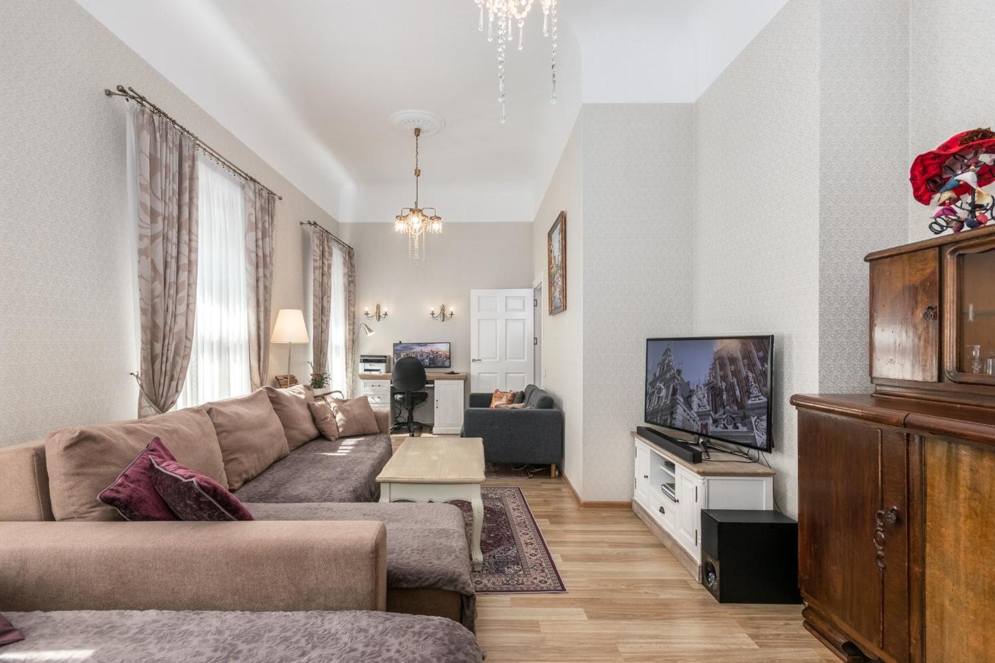 Elegant Apartment In Historical Centre & Free Locked Parking 里加 外观 照片
