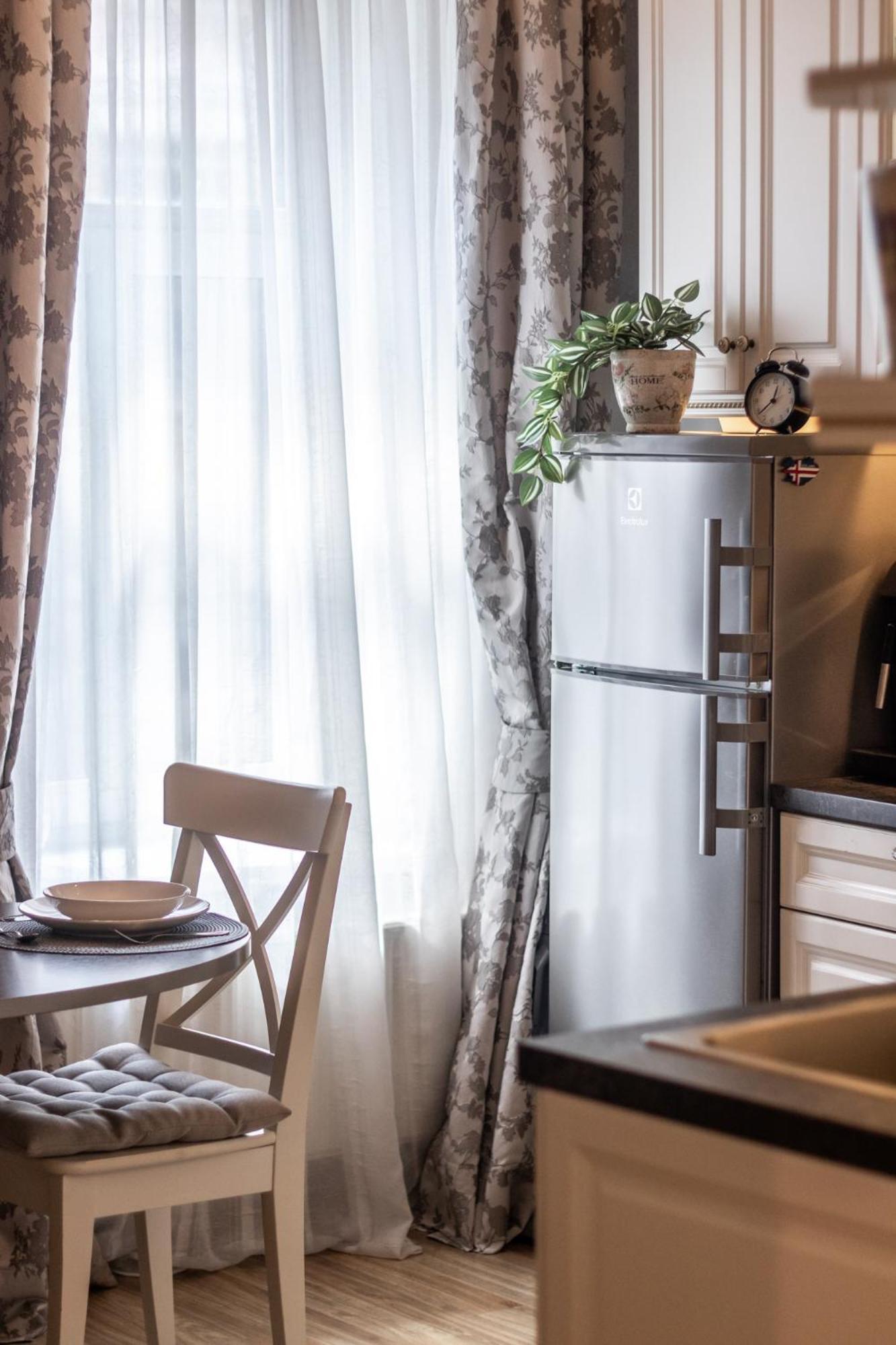 Elegant Apartment In Historical Centre & Free Locked Parking 里加 外观 照片