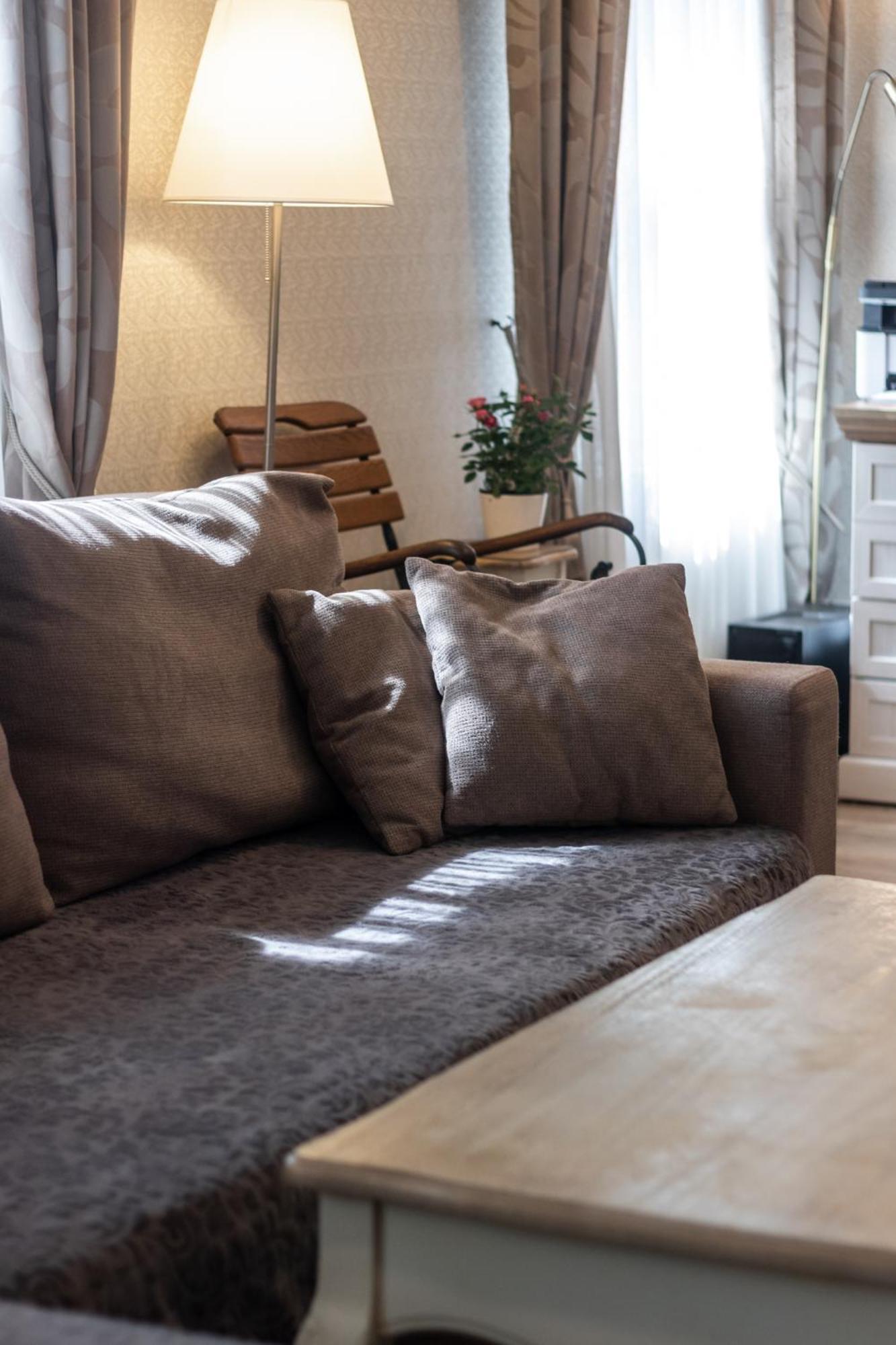 Elegant Apartment In Historical Centre & Free Locked Parking 里加 外观 照片