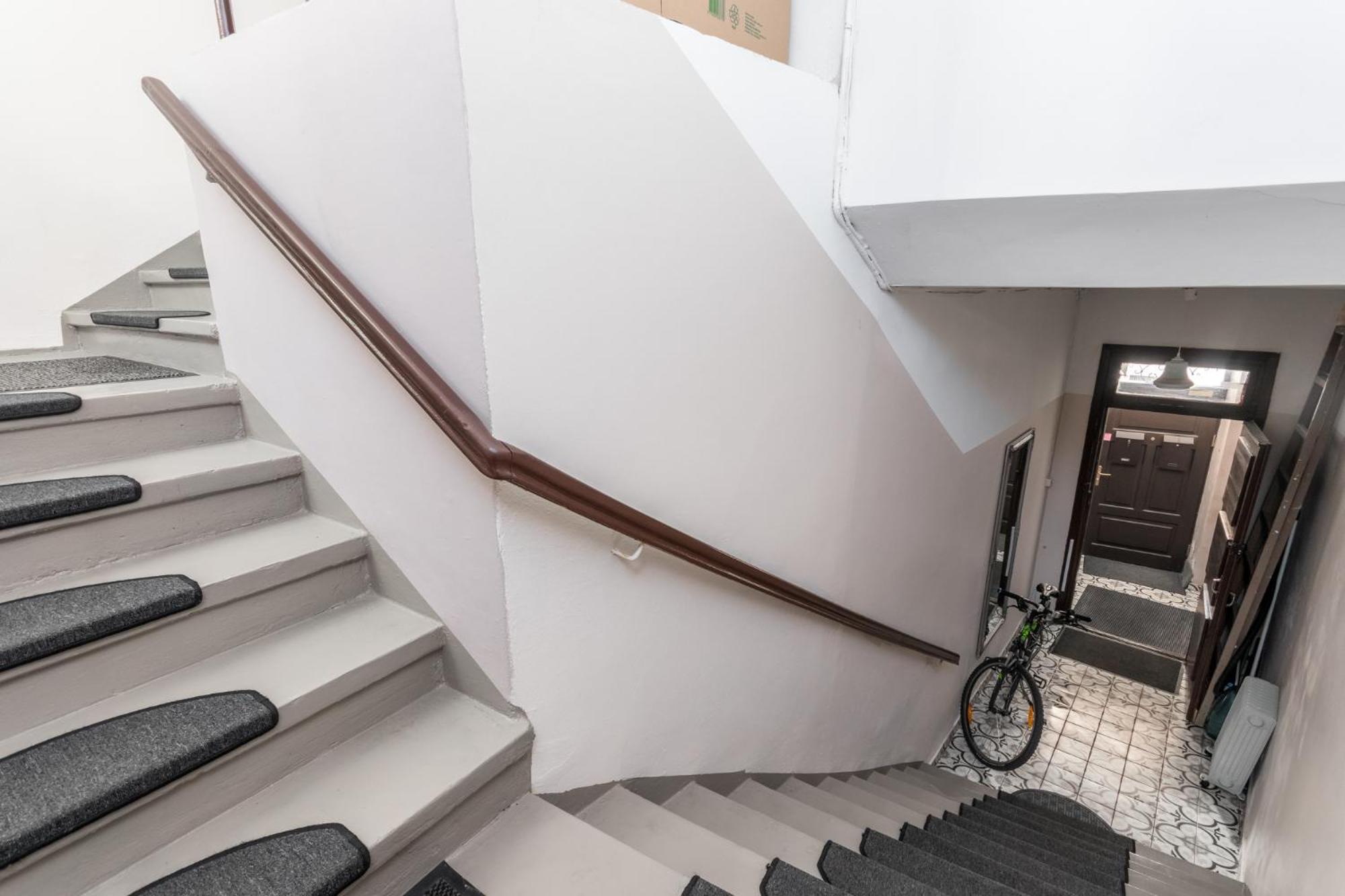 Elegant Apartment In Historical Centre & Free Locked Parking 里加 外观 照片