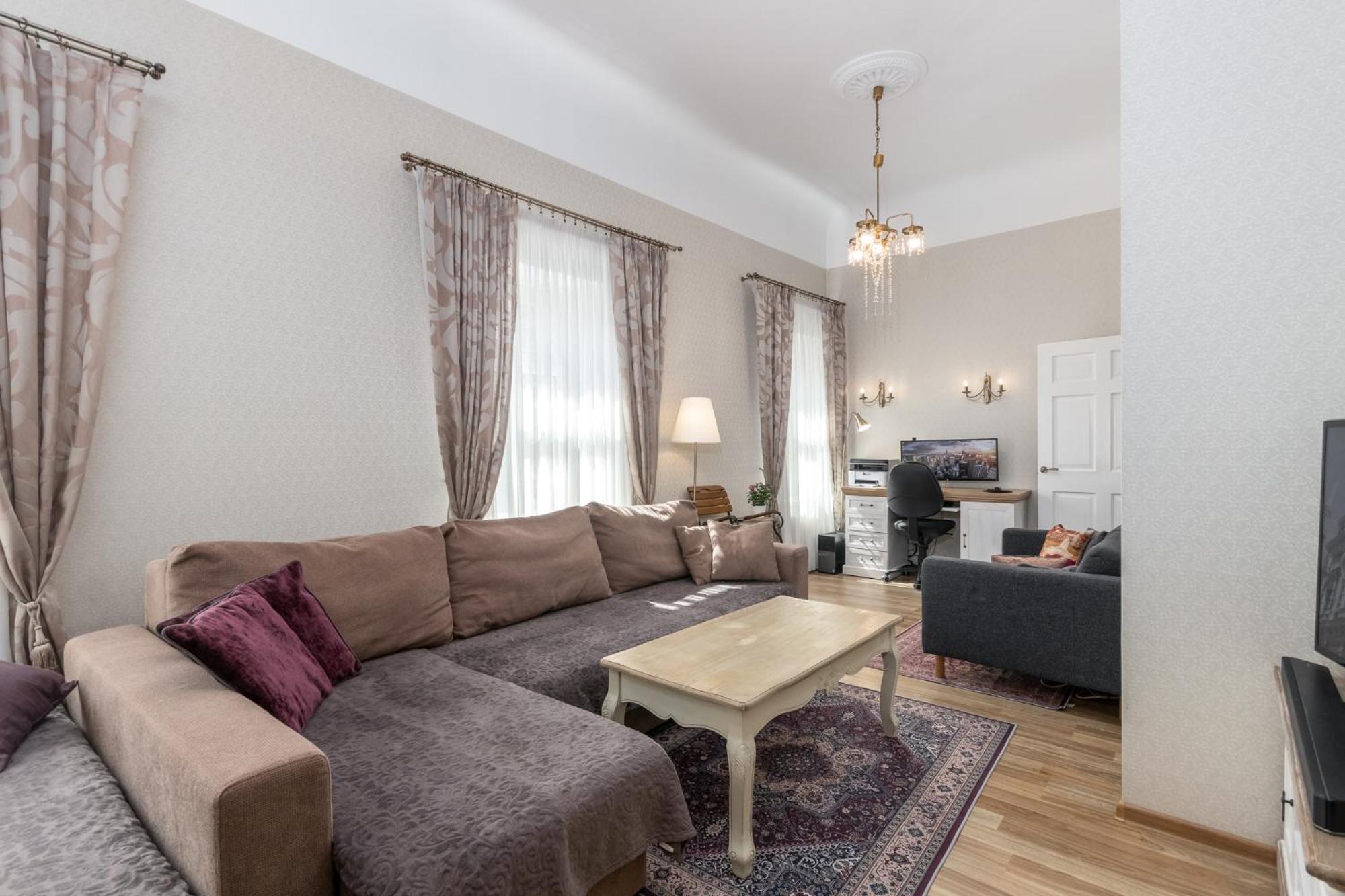 Elegant Apartment In Historical Centre & Free Locked Parking 里加 外观 照片